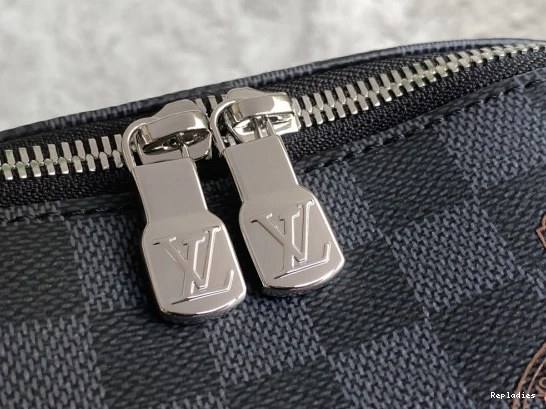 Cheap LOUIS VUITTON DISCOVERY BACKPACK 0815